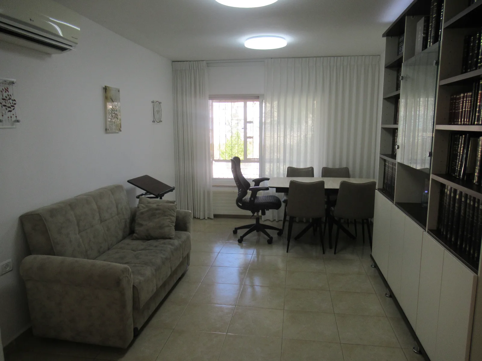 A luxurious apartment in Jerusalem